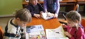 Ilustracja do artykułu: Mali czytelnicy w progach Biblioteki