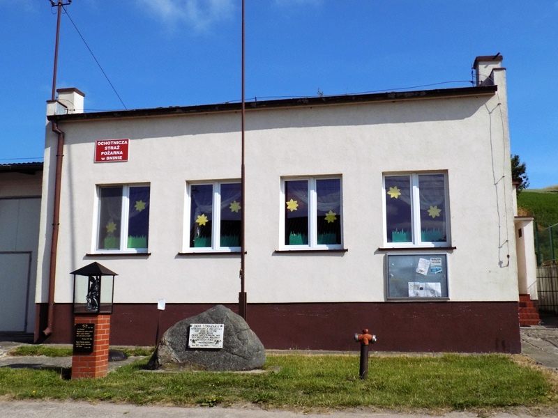 Świetlica wiejska w Bninie zdjęcie 1