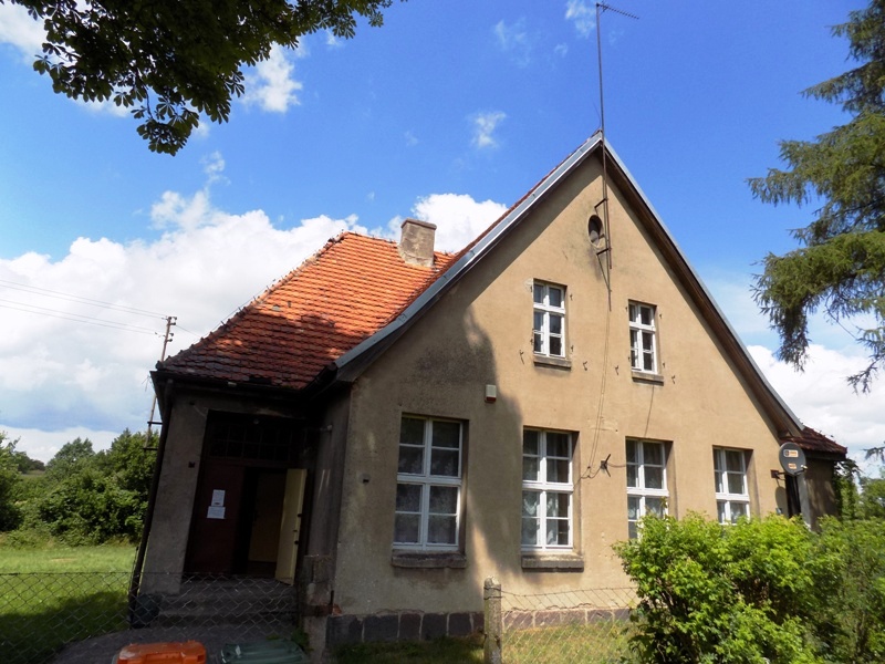 Świetlica wiejska w Kraczkach zdjęcie 1